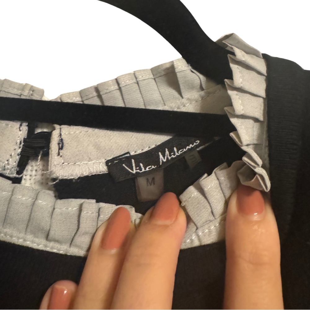 Vila Milano Sweater Black and Gray 
Medium